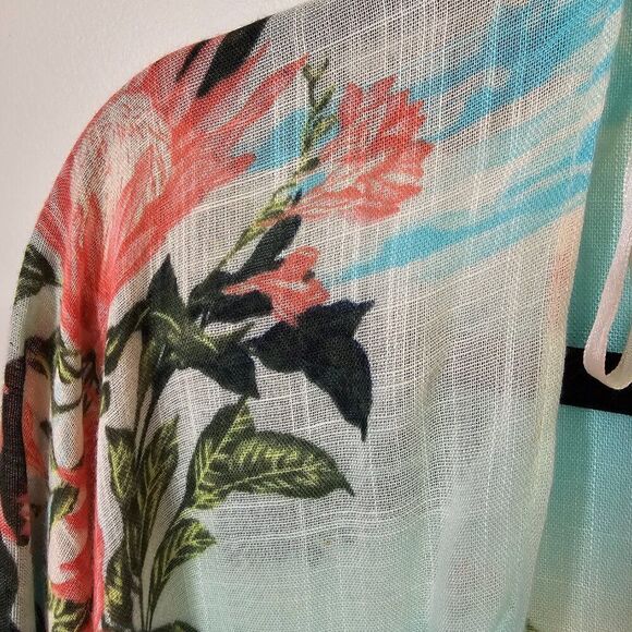 EUC AMERICAN EAGLE OUTFITTERS FLORAL COVER UP BEACH / SWIM ONE SIZE - Picture 6 of 14
